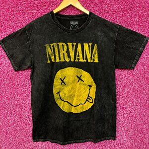 Nirvana Nevermind Smiley Face mineral wash grunge Tshirt size large